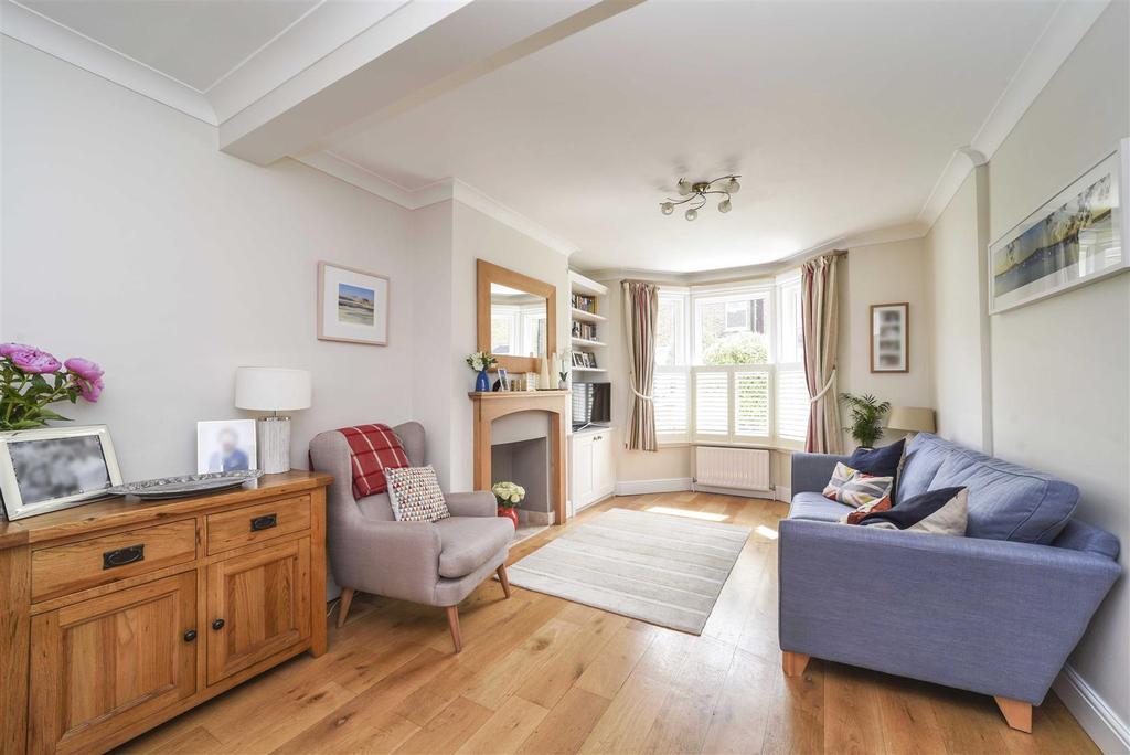 Heathfield South, Twickenham 3 bed terraced house £850,000