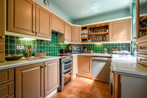 293 Haslingden Road, Guide, Blackburn, BB1 2NF