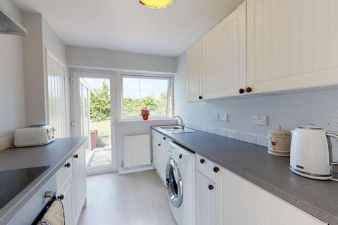 42 Ford Close, Herne Bay, CT6 8AN