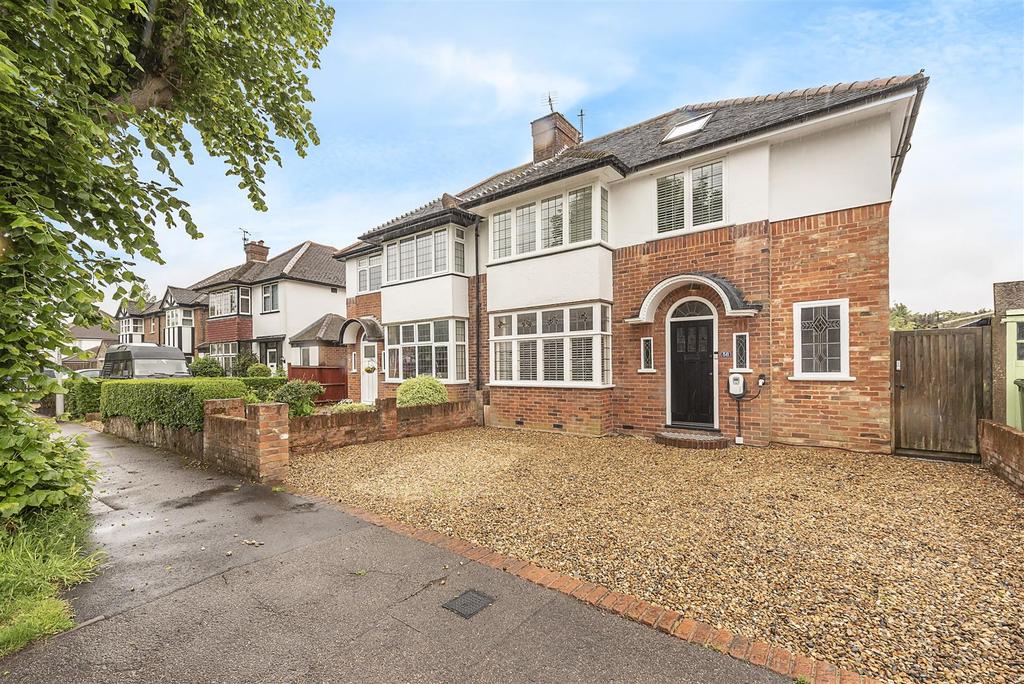 Elm Drive, St. Albans 5 bed semi-detached house - £1,100,000