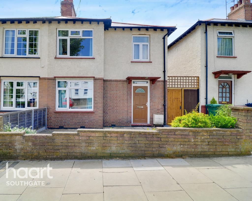 Longmore Avenue, 3 bed semidetached house £525,000