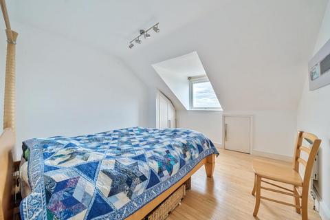 3 bedroom apartment to rent, Richmond Hill,  Richmond,  TW10