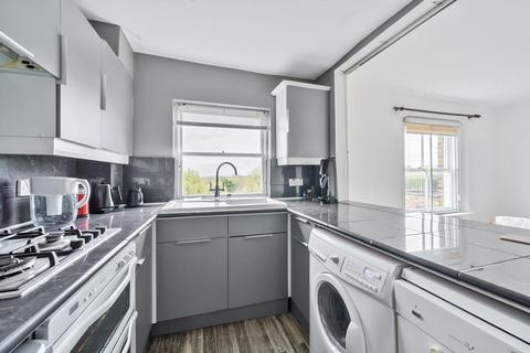 3 bedroom apartment to rent, Richmond Hill,  Richmond,  TW10