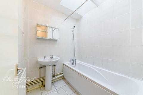 26 Foxley Close, London, E8 2JN