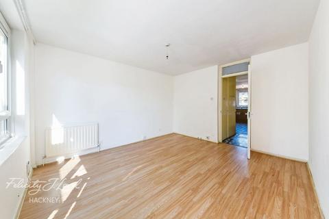 26 Foxley Close, London, E8 2JN