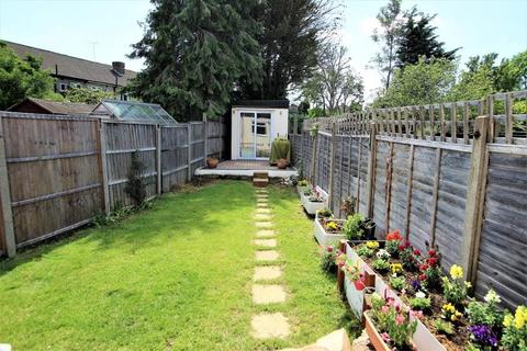 45 Elmsleigh Avenue, Harrow, HA3 8HX