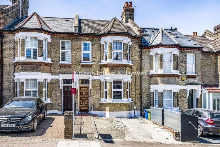Dunstans Road East Dulwich SE22 4 bed house £2,750 pcm (£635 pw)