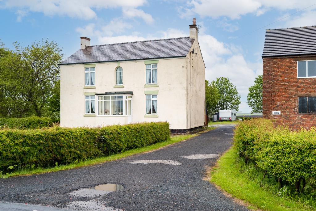 Wyke Lane, Scarisbrick, Nr. Southport... 3 bed farm house £600,000