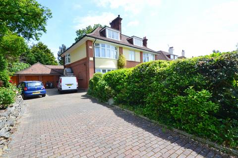 5a Berwick Road, Bournemouth, BH3 7BB