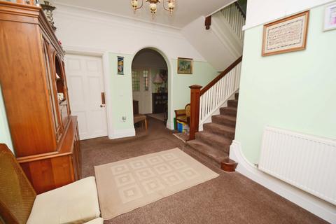 5a Berwick Road, Bournemouth, BH3 7BB