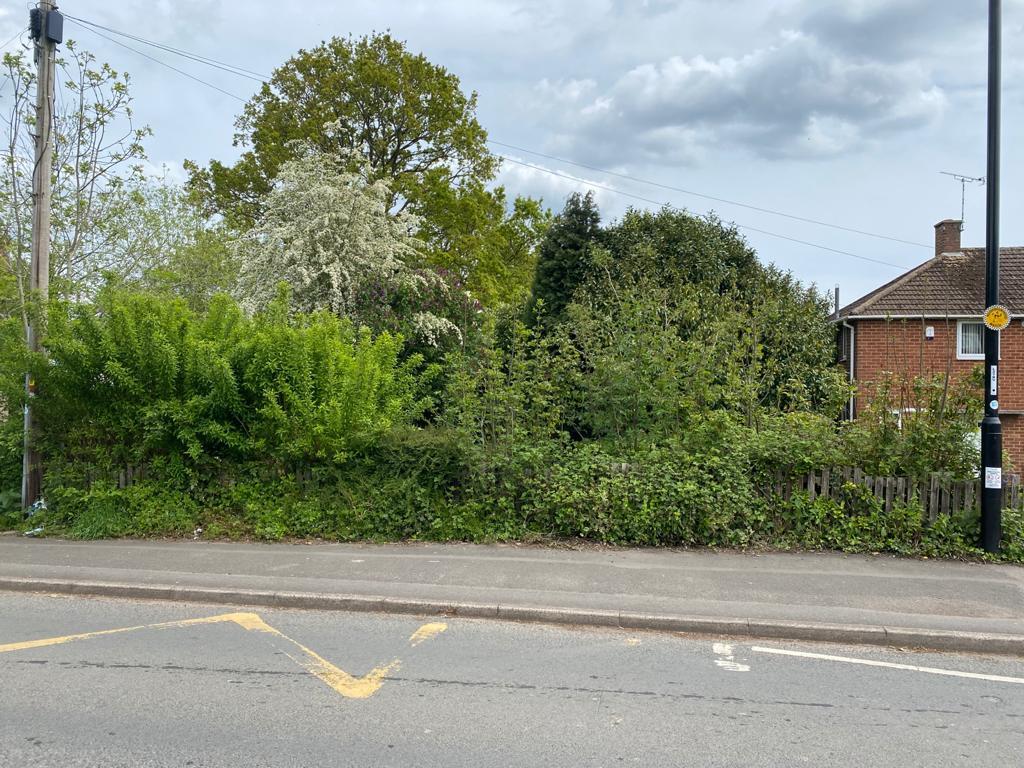 Land adjacent to 24D Road North, Coventry, CV7 Land £80,000