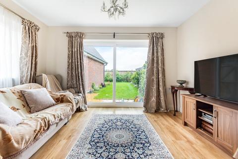10 Bargain Close, Nursling, Southampton, SO16 0AX