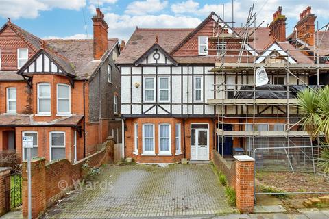 Park Avenue, Dover, Kent