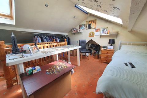 138 Abraham Street, Blackburn, BB2 3PJ