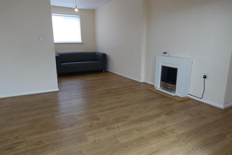 2 bedroom flat to rent - Southfield Road, Middlesbrough, TS1 3ES