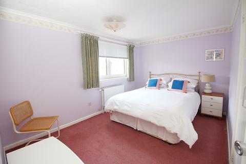 25 Campbell Crescent, Alexandria, G83 0HL