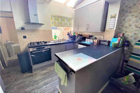 18 Basing Street, Liverpool, L19 1QS