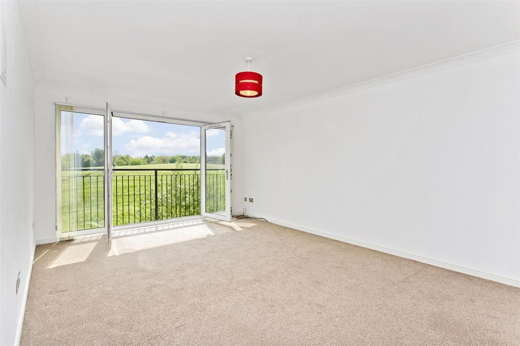 Jardine Place, Bathgate 2 bed apartment £129,999
