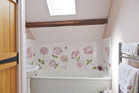 Ty Saer Coed Hillside Road, Llangattock, Crickhowell, NP8 1HU