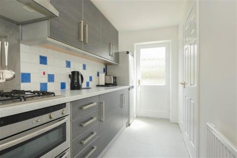 15 Ash Grove, Pudsey, LS28 8PA