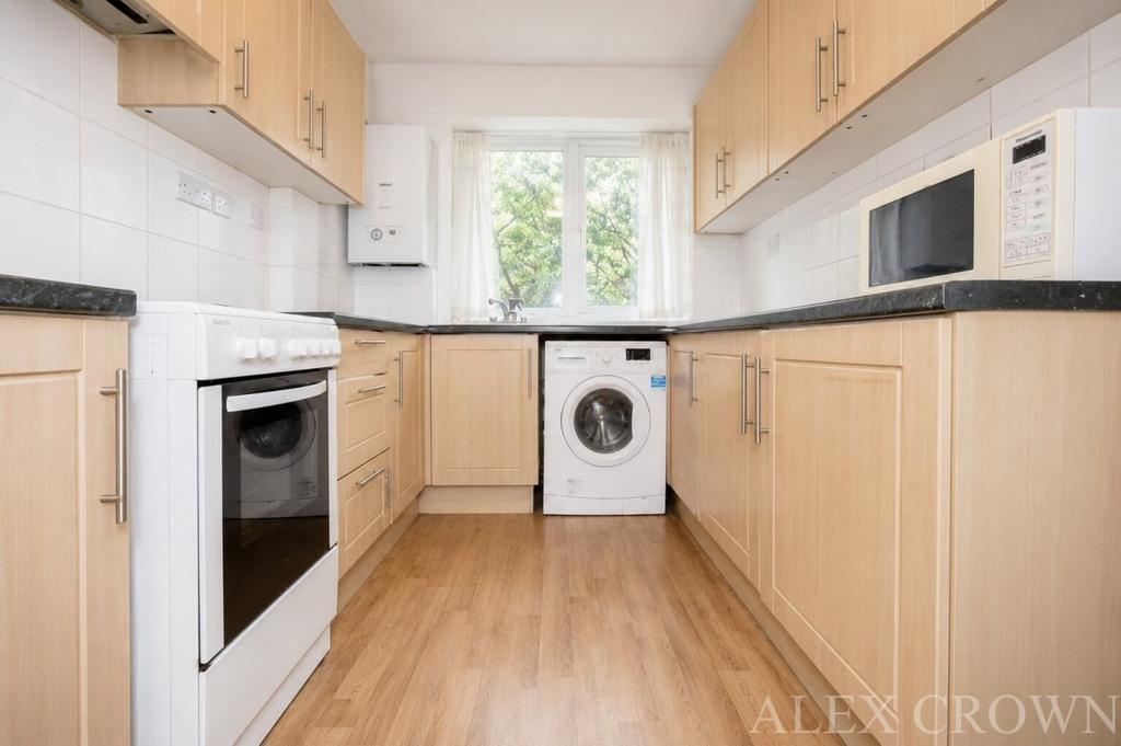 Apartment in London - View 3