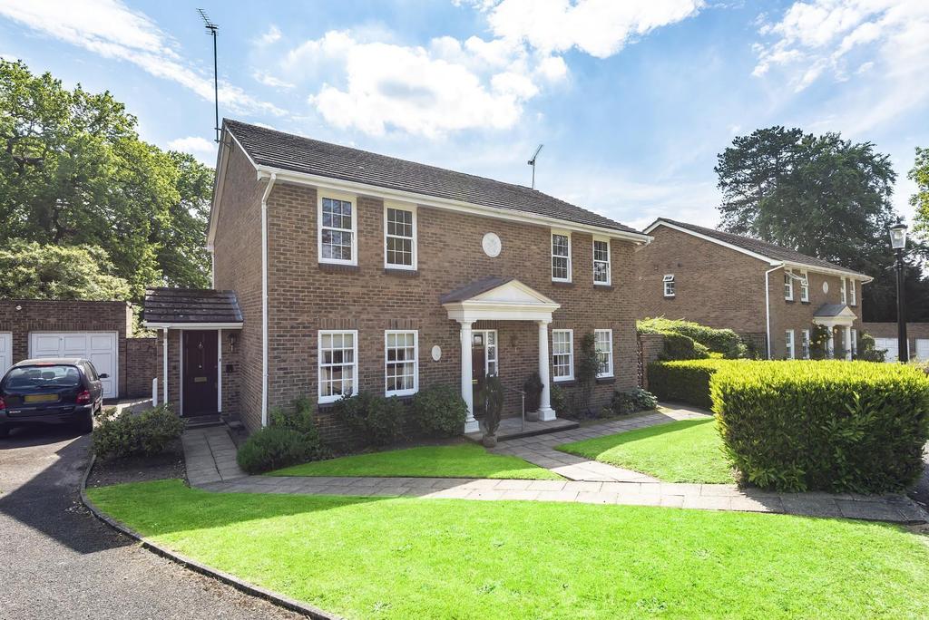 Burleigh Park, Cobham, KT11 2 bed £650,000