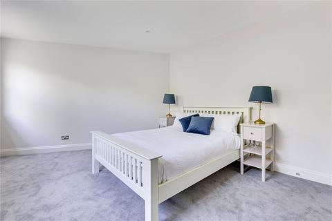 4 bedroom apartment to rent, Penrith Place, SE27