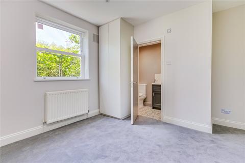4 bedroom apartment to rent, Penrith Place, SE27