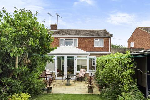 34 Ashfield Road, Carterton, OX18 3RD