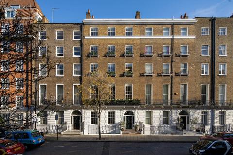 3 bedroom duplex to rent, Devonshire Place, Marylebone, London, W1G