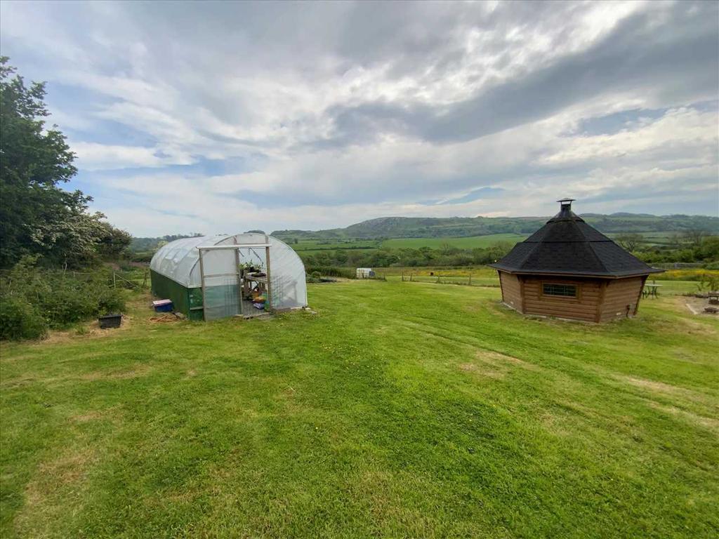 Poly Tunnel &amp;