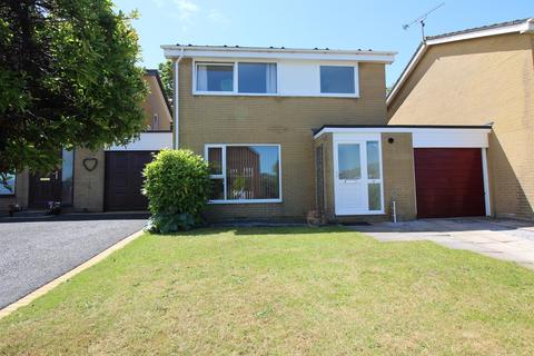 17 Brookmead, Thornbury, Bristol, BS35 2XG