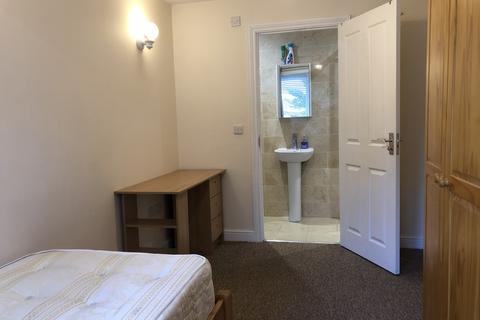 1 bedroom in a house share to rent - Moore Close, Cambridge, Cambridgeshire, CB4