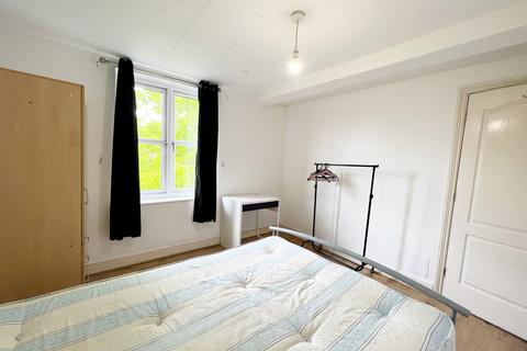 2 bedroom flat to rent, Avonley Road,  New Cross, SE14
