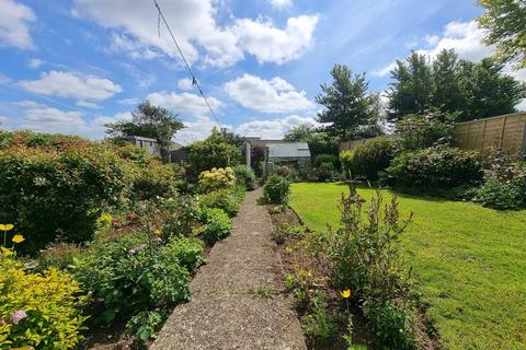 4 Highfield, Northam, Bideford, EX39 1BB