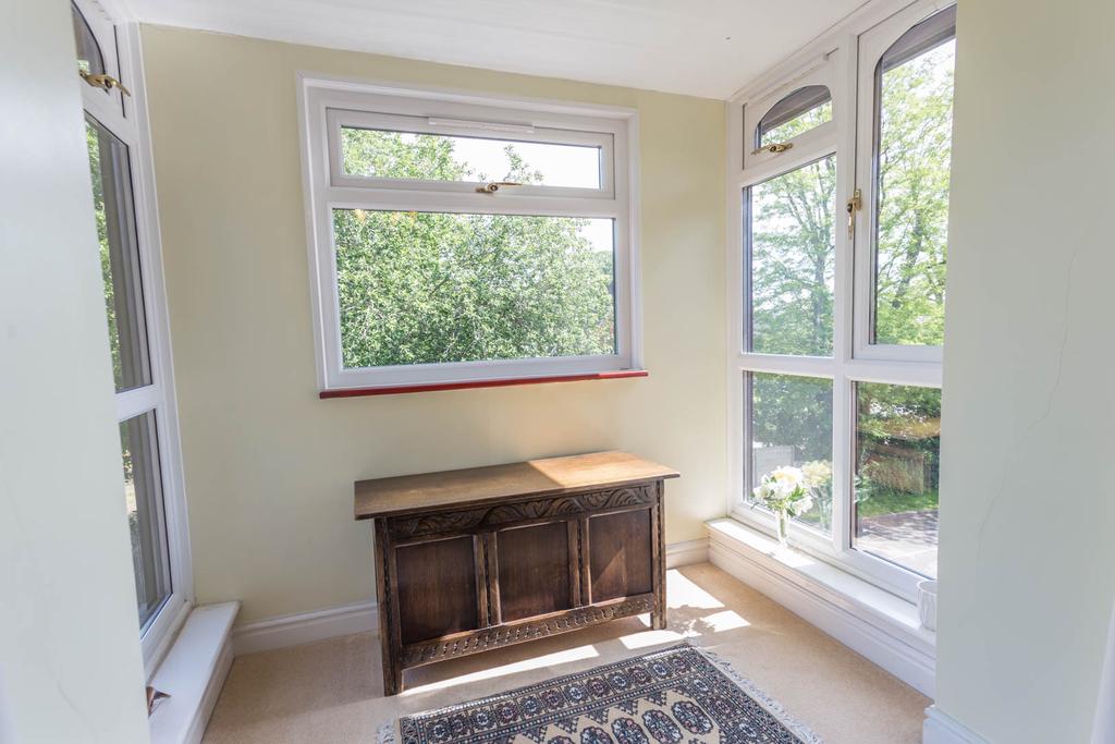 Large Box bay window