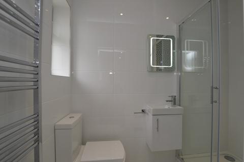 42 The Knole, London, SE9 3DR