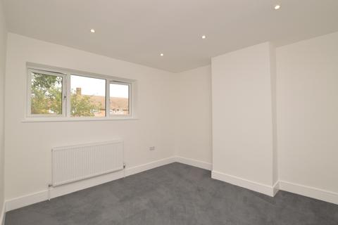 42 The Knole, London, SE9 3DR