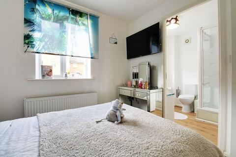 58 Bay Avenue, Bilston, WV14 0TT