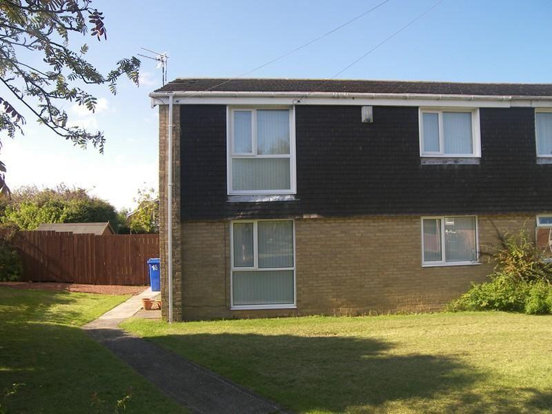 Pecket Close, Newsham Farm, Blyth, Northumberland, NE24 4SE 2 bed flat