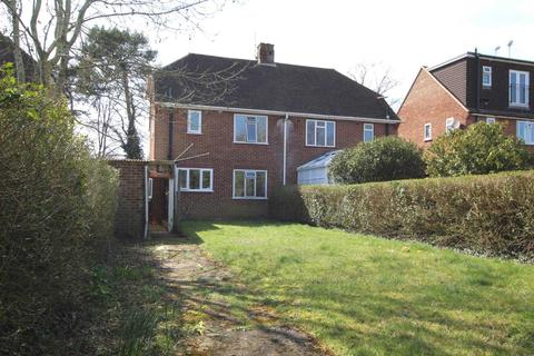 70 Surley Row, Emmer Green, Reading, RG4 8NB