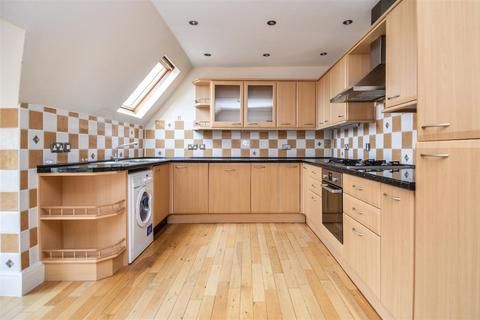 2 bedroom apartment to rent, Wake Green Road, Moseley, Birmingham, West Midlands, B13