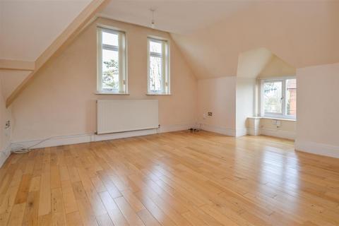 2 bedroom apartment to rent, Wake Green Road, Moseley, Birmingham, West Midlands, B13