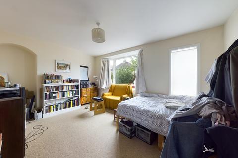 28 Lovell Road, Cambridge, CB4 2QR