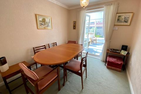 5 Cotterdale Holt, Collingham, Wetherby, LS22 5LS