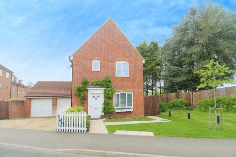 undefined, East Close, Bury St Edmunds IP33