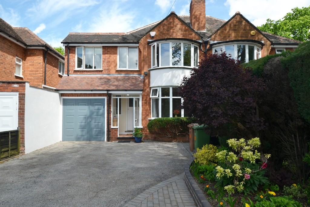 Ralph Road, Shirley 4 bed semidetached house £400,000