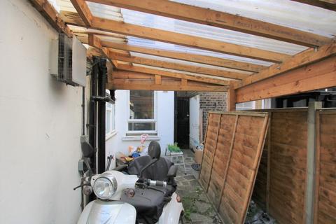 26 Queen Street, Croydon, CR0 1SY