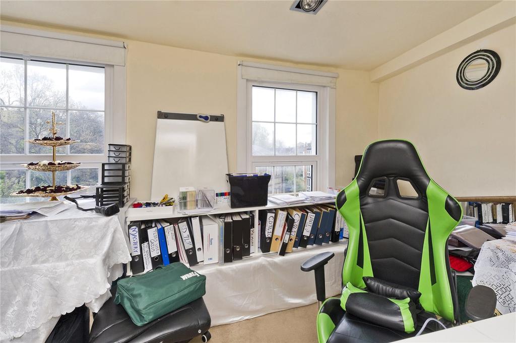 Flat 2 Reception