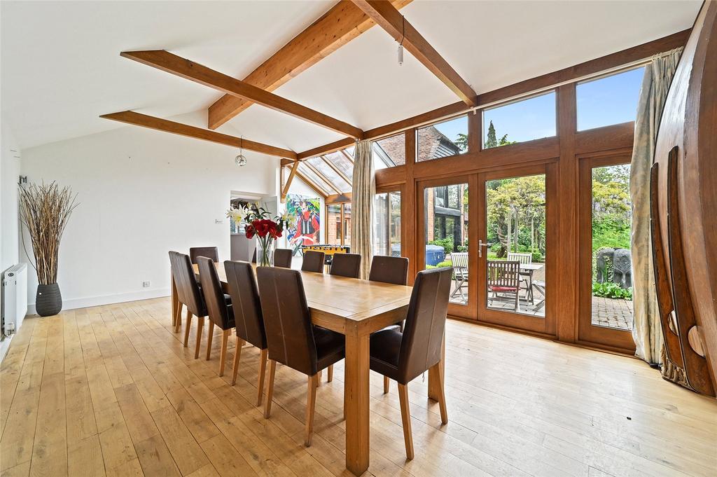 Breakfast Room